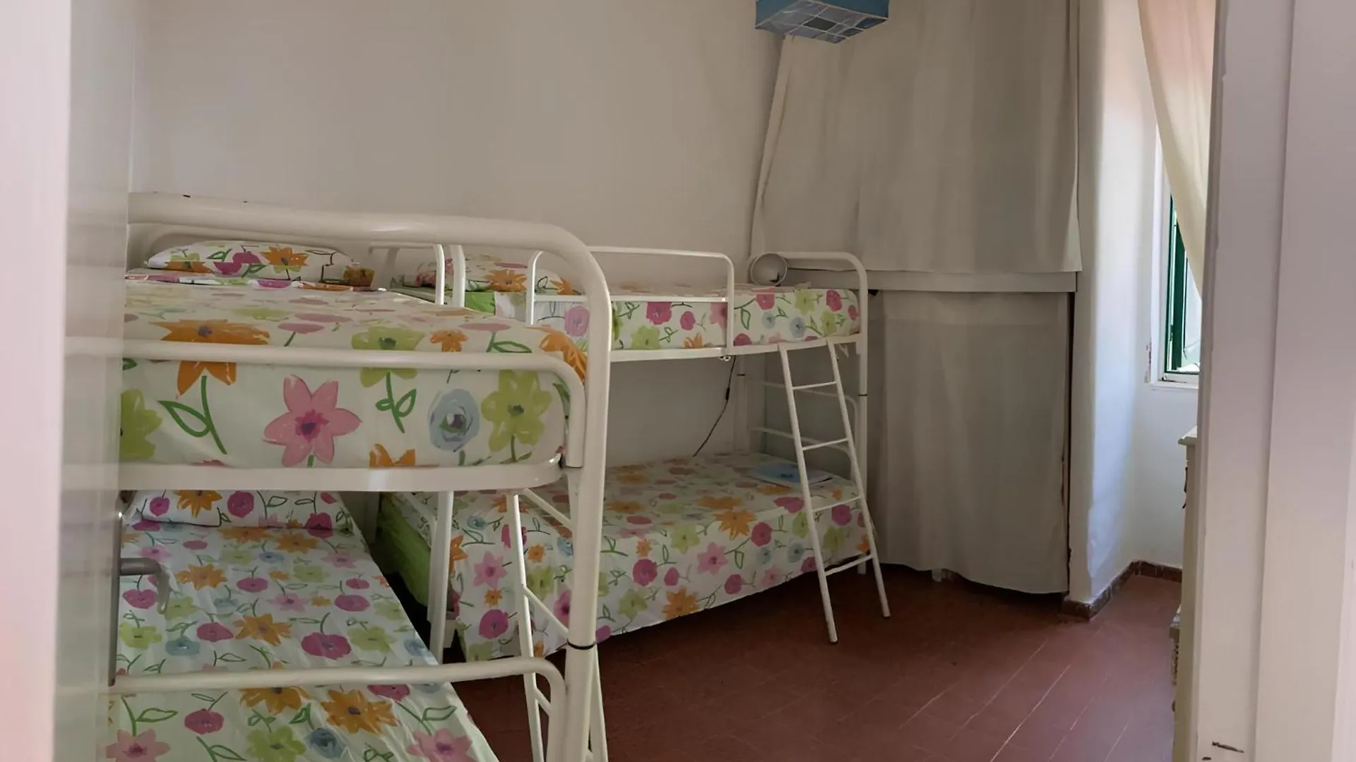 Вилла Punta Tre Pietre 37 - Vista Tramonto Scauri  0*, Scauri (Sicily) Италия